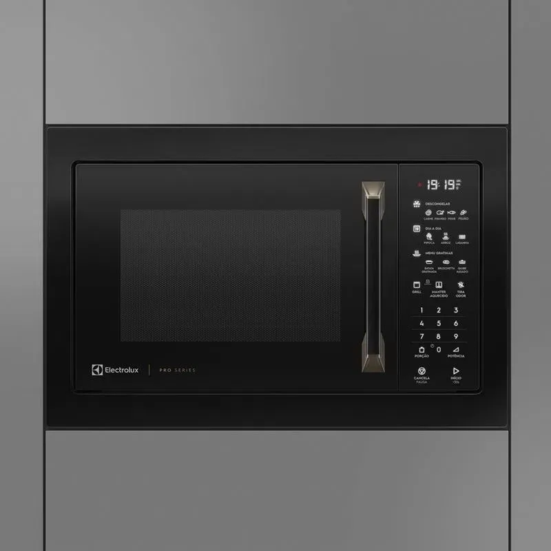 Micro-ondas de Embutir Electrolux 34L Preto com Grill Pro Series (MV43T)